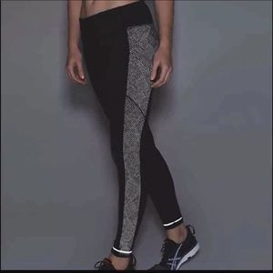 Reflective snakeskin lululemon leggings!